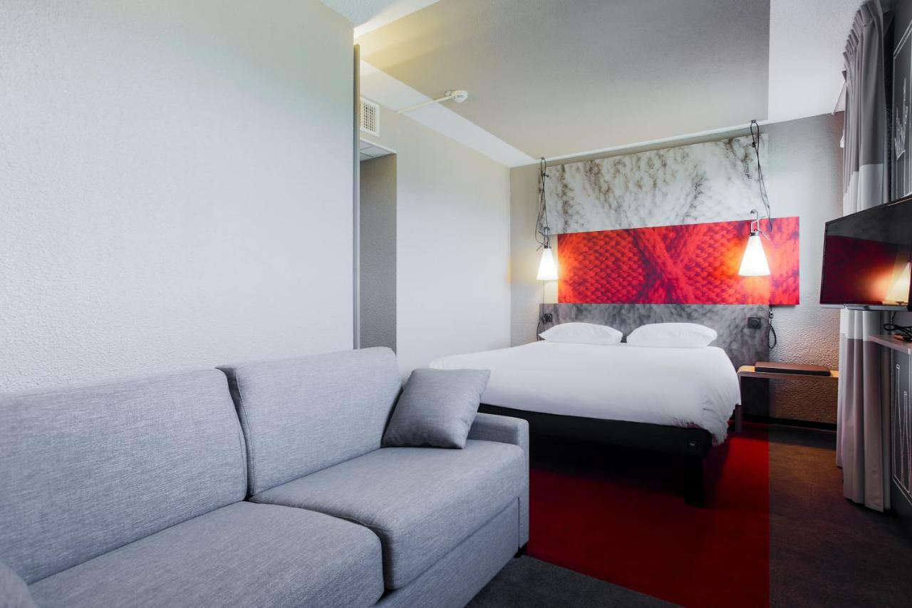 Hotel ibis Carcassonne Est la Cité Esterno foto